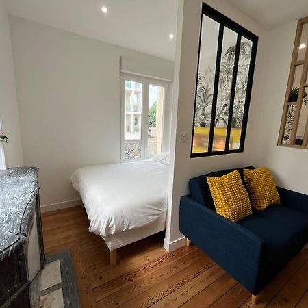 Studio Au Coeur De Caen-Renove Appartement Buitenkant foto
