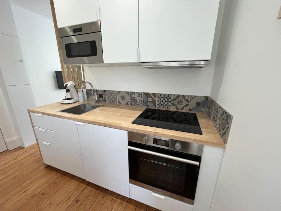 Studio Au Coeur De Caen-Renove Appartement Buitenkant foto