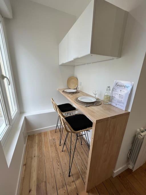 Studio Au Coeur De Caen-Renove Appartement Buitenkant foto